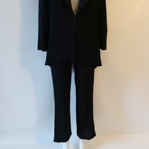 Womens B Louise Black Pant Suit W/ Black Satin Trim Sz L* - Picture 3 of 12